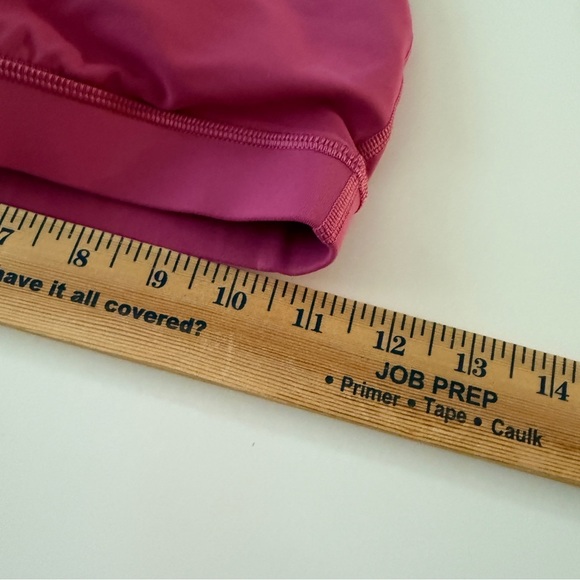 Lululemon Athletica  Energy. Bra in Regal Plum - Low Impact / Light Support -  4 - Picture 2 of 7